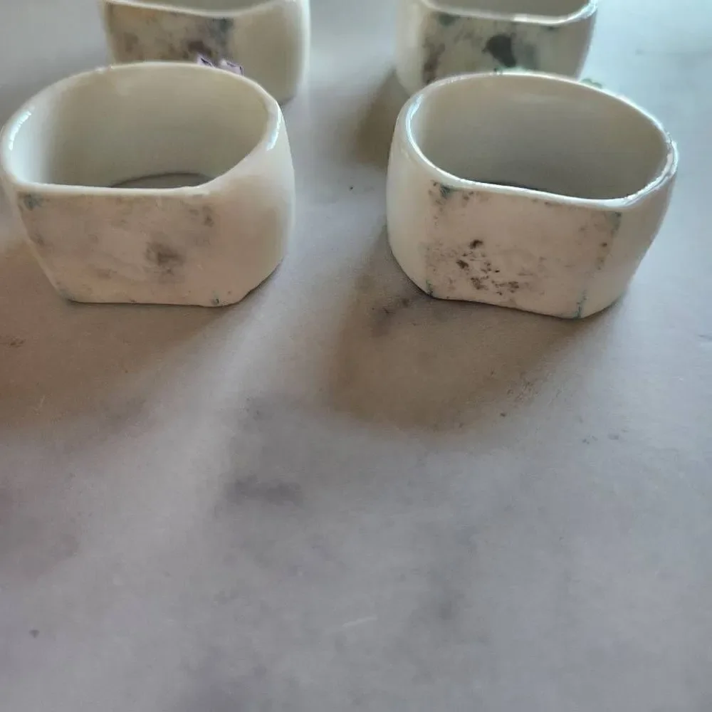 Napkin ring holders vintage bone china ceramic floral set of 4 90s Victorian
